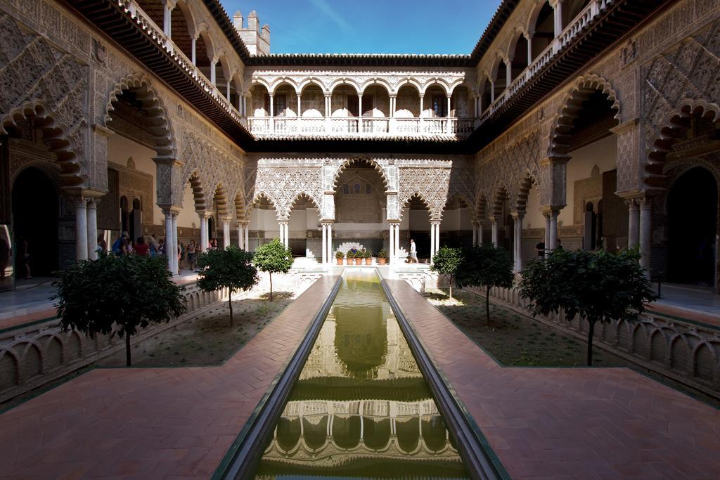 Apartamentos Alemanes Gradas Luxury Seville Luaran gambar